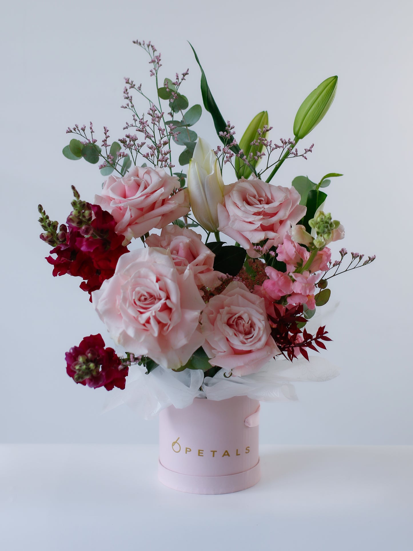Posy bouquet with pink roses