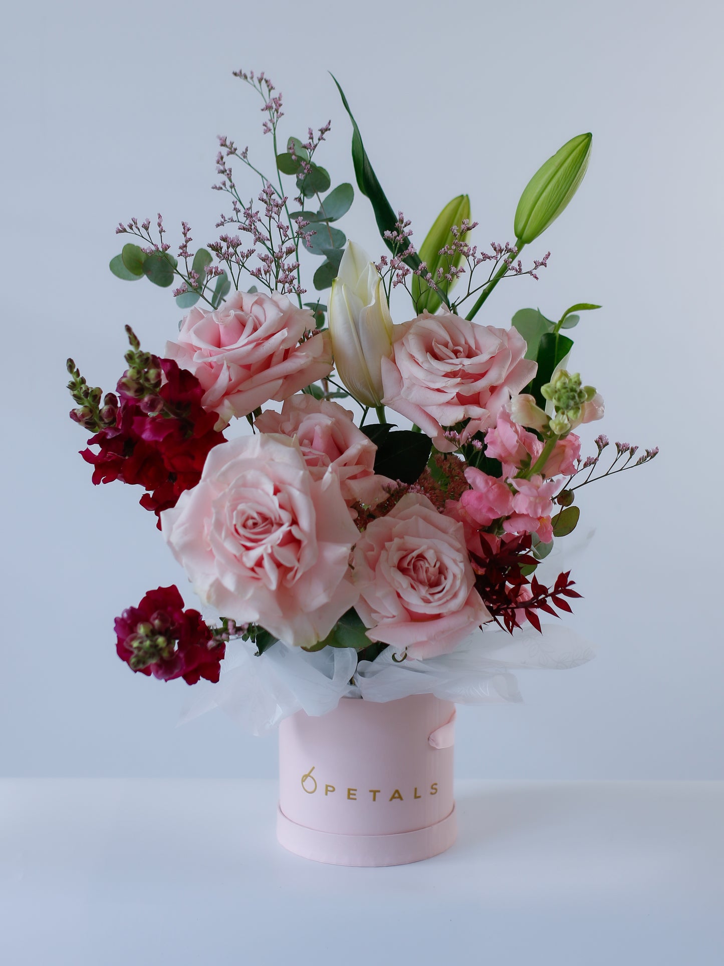 Posy bouquet with pink roses